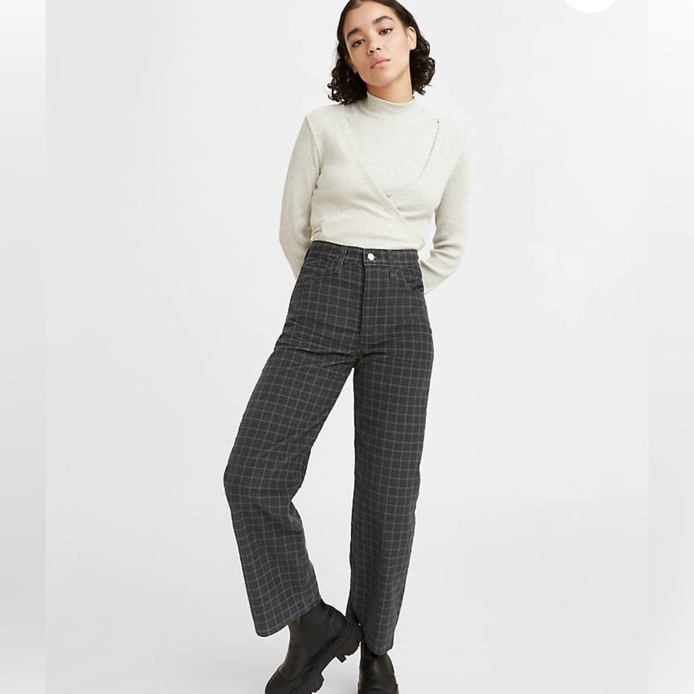 EUC Levi’s Premium Ribcage Straight Ankle stretch velvet plaid pants sz 28
